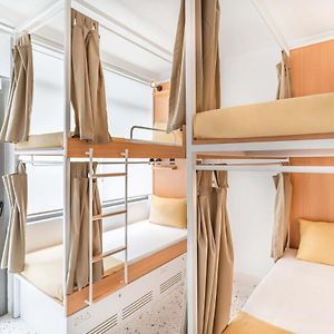 Dormitory Room Mixed